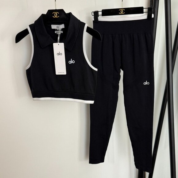ALO Yoga Black workout set